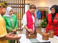 Putri Victoria Saat Berkunjung ke Bale Kita
